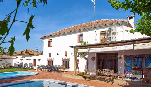 Spacious Cortijo in Lucena, Andalusia - 6 Bedrooms with Mountain Views