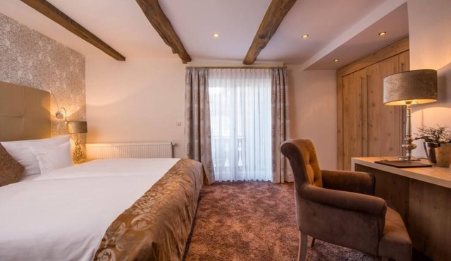 Standard double room with balcony