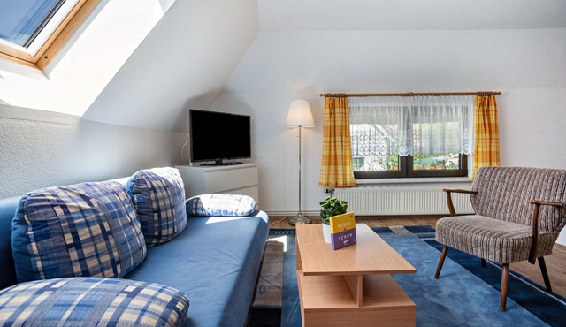 Studio '4' with Shared Garden and Wi-Fi