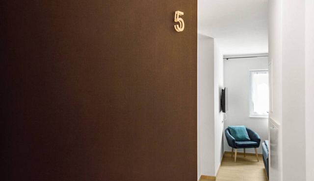 Studio Apartment '5' with Wi-Fi