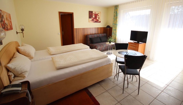 Studio apartment 11, 30sqm, 1 living room / bedroom, max. 3 people