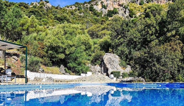 Studio Apartment 'Paraíso Escondido 2' with Mountain View and Wi-Fi