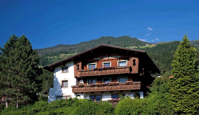Studio mit Balkon