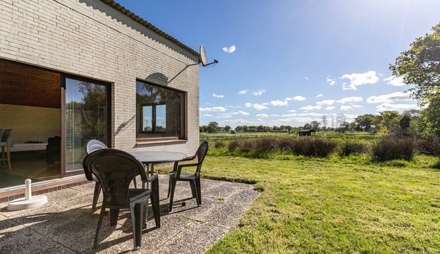 Studio 'Wiesenblick 2' with private terrace, private garden and Wi-Fi