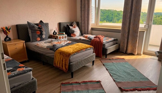 Stylish City Retreat – Your Temporary Home in Würzburg for 7 People