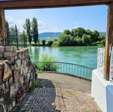 Suite Kelnhof Patio - Riverside Apartment plus AC