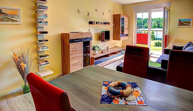 Sunbird vacation apartment with large balcony