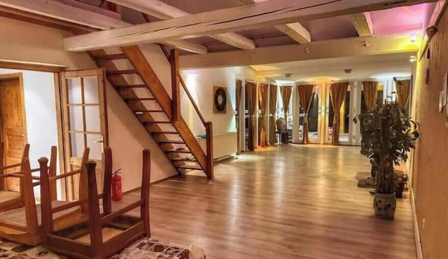 Sunny apartment, seminar room for 12 people, Geiselwind