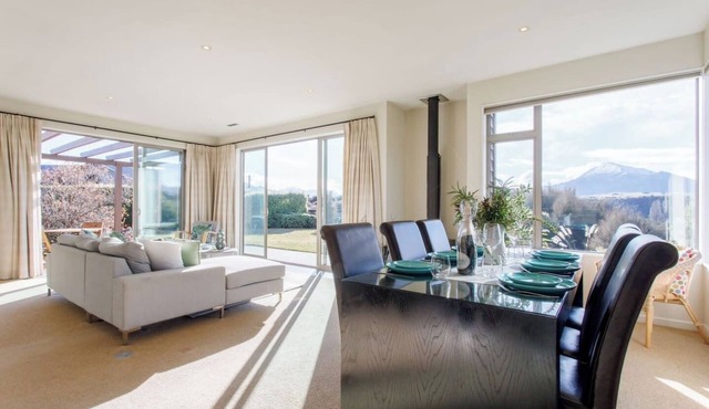 Sunny home with stunning views