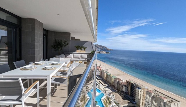 SUNSET CLIFFS top apartment
