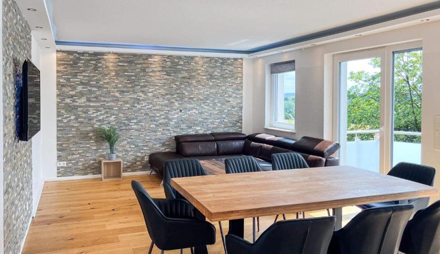 T&K Apartments - Mettmann - Schöne 5 Zimmer Maisonette - 20min Messe Fair DUS