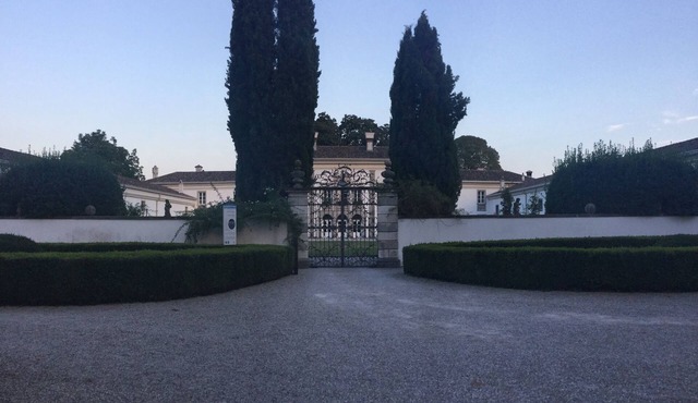 The guesthouse of Villa Gorgo