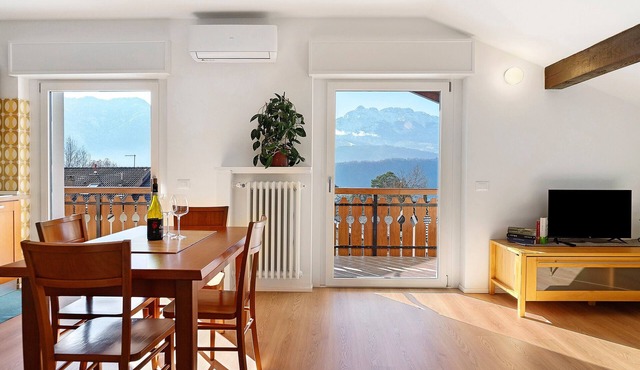 The View - Holiday Apartment