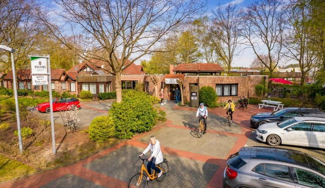 Tiek Apartments