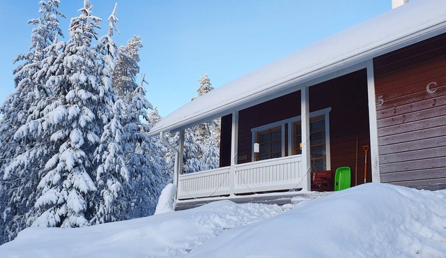 Tilhi Chalet