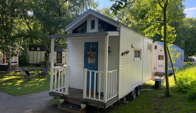Tiny House Ems im PIER9 Tiny House Hotel