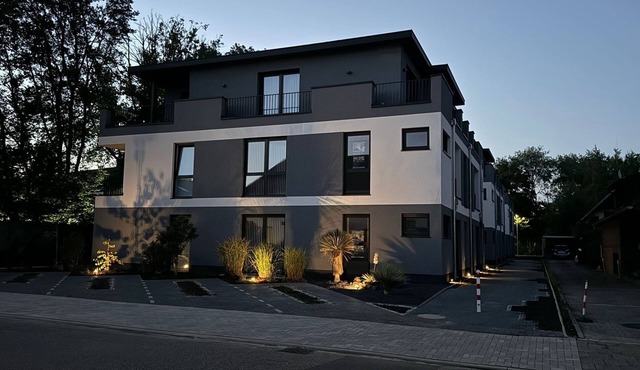*TOP* Upscale studio apartment with kitchen