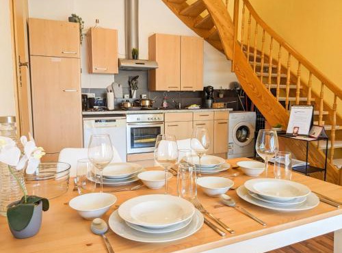 Urlaubsmagie - Maisonette-Wohnung Wanderfalke - Saisonaler Pool - W3