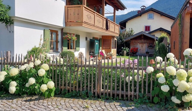 Vacation apartment Bergzeit