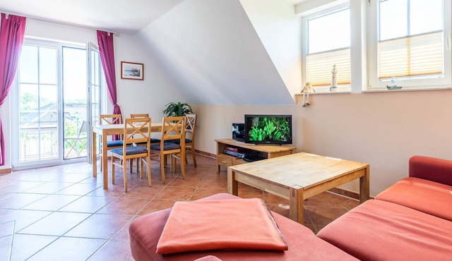 Vacation apartment/apartment for 4 guests with 65m² in Wohlenberg (305105)