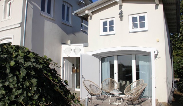 Vacation apartment "Grote Koje", in picturesque Heikendorf/Kiel Fjord, Baltic Sea