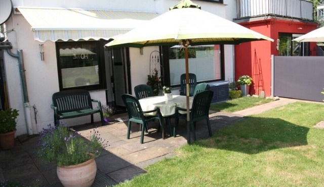Vacation apartment in Dortmund Mengede with terrace
