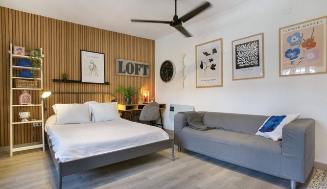 Vacation Apartment 'Loft La Laguna' with Shared Terrace, Shared Garden and Wi-Fi