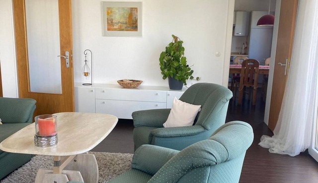 Vacation apartment with south-facing balcony, 66sqm, 1 bedroom, 1 - 4 persons