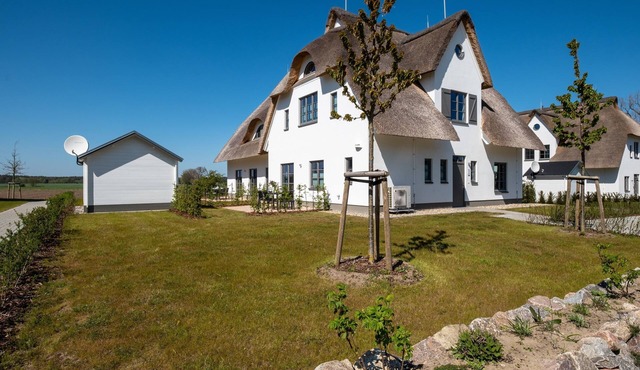 Vacation home Ludwig van Beethoven 28 - Inseldomizil Stolpe - Vacation under thatch on