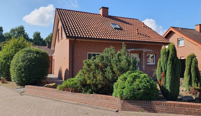 Vacation home Feriendomizil Seeluft in Haselünne directly on the lake with a beautiful terrace