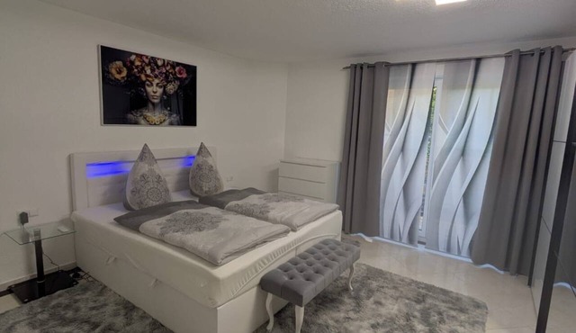 Vacation rental, comfortable and modern, designed for discerning guests, near the main train station