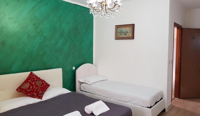 Venice BNB 2