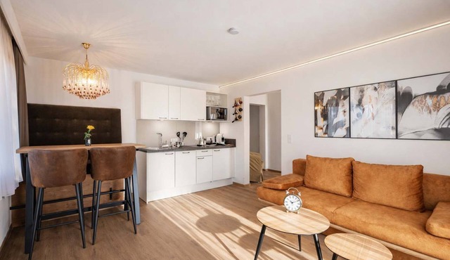 Viktorias Home Viktoria – Apartment with Balcony