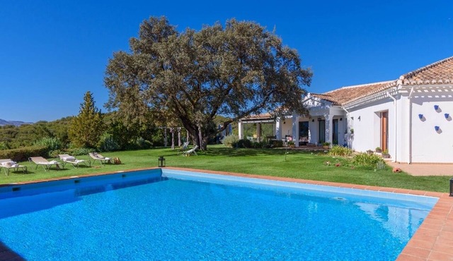 Villa Catalina Villanueva del Rosario by Ruralidays