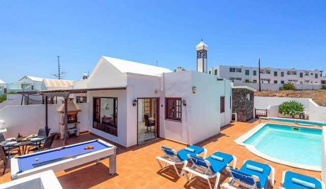Villa Delfin Sol by Villa Plus