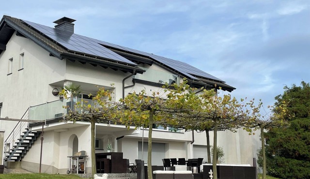 Villa Kaja with a fantastic view of Lake Möhne