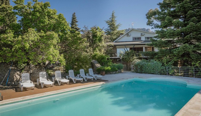 Villa Karina: Finca with Mountain Views, Private Pool and Wi-Fi