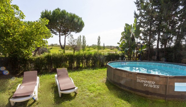 Villa on golf course with pool in Seville/golf course villa with pool