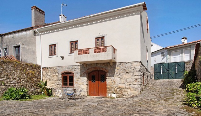 Villa "Silver Coast" with Mountain View & Garden