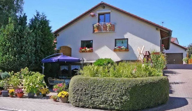 Waldraff Comfortable holiday residence