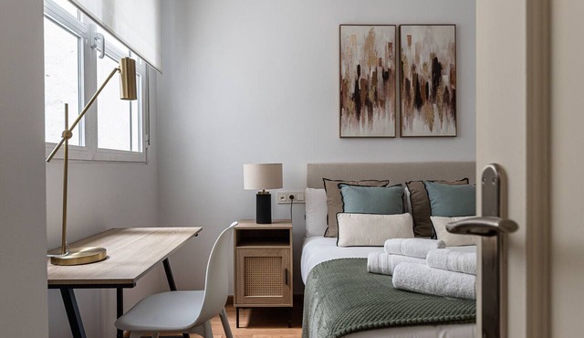 Waou Urban Home Gran Via III - Short Term