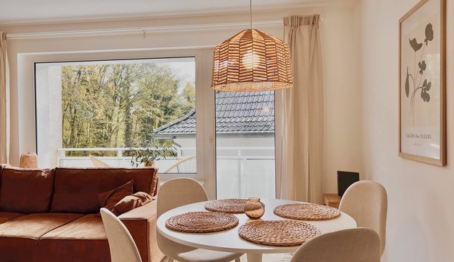 WARMSTAY I Holiday apartment in a prime location I Key-Box Check-In