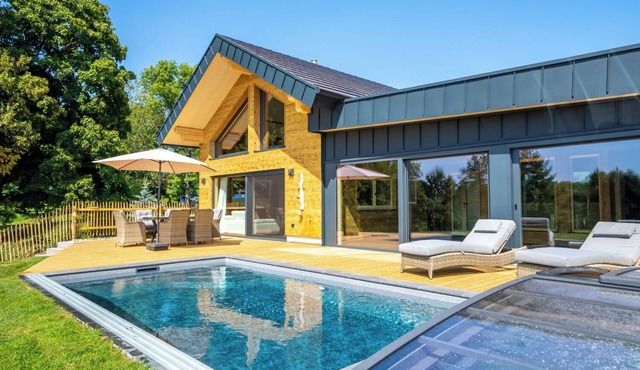 "Whisper of Alpacas" chalet