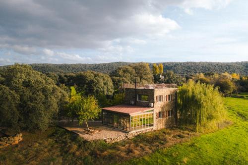 Wishome - Bonita casa en finca privada con piscina, cerca de Gredos