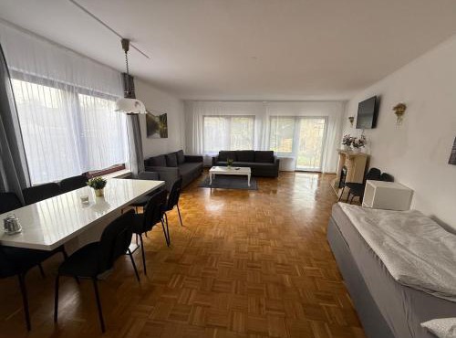 Wohnung in Poll P02