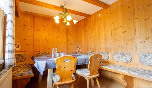Wonderful villa for 5 guests with WIFI, TV and terrace