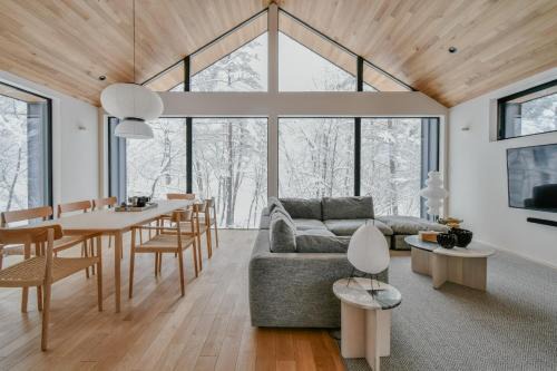Yūgen - The ultimate in secluded luxury 4 bedrooms