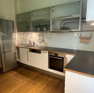 Zentrales & gemütliches Zimmer