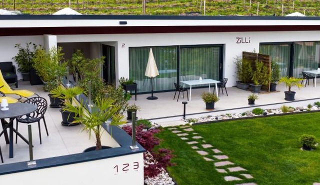 Zilli Studio Apartments