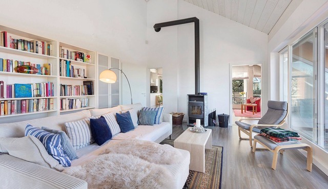 Zwergenweg Apartment – Nature, Tranquility, and Stunning Views over the Rhine Valley